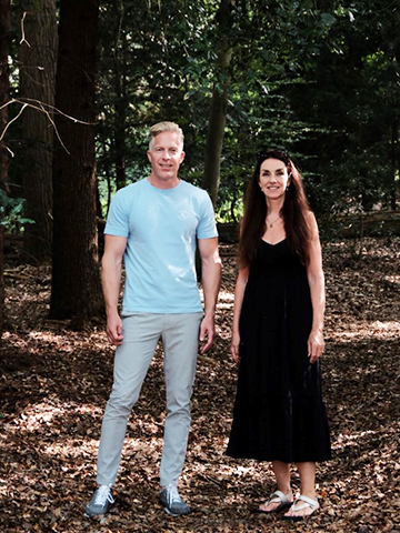 Dave en Renee bij de tipi