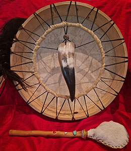 drum achtrezijde en ratel