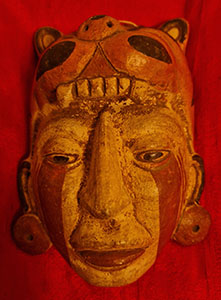 masker Maya
